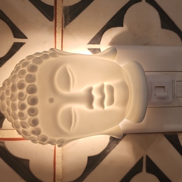 White Ceramic Buddha Head Wall Plug-In Nightlight Set Of 2 - Picture 2 of 5